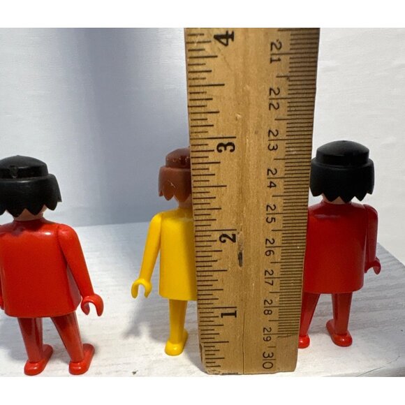 Vintage 1974 Geobra Playmobil Figures Red & Yellow Outfits Set Of 3 Collectible - Picture 3 of 5